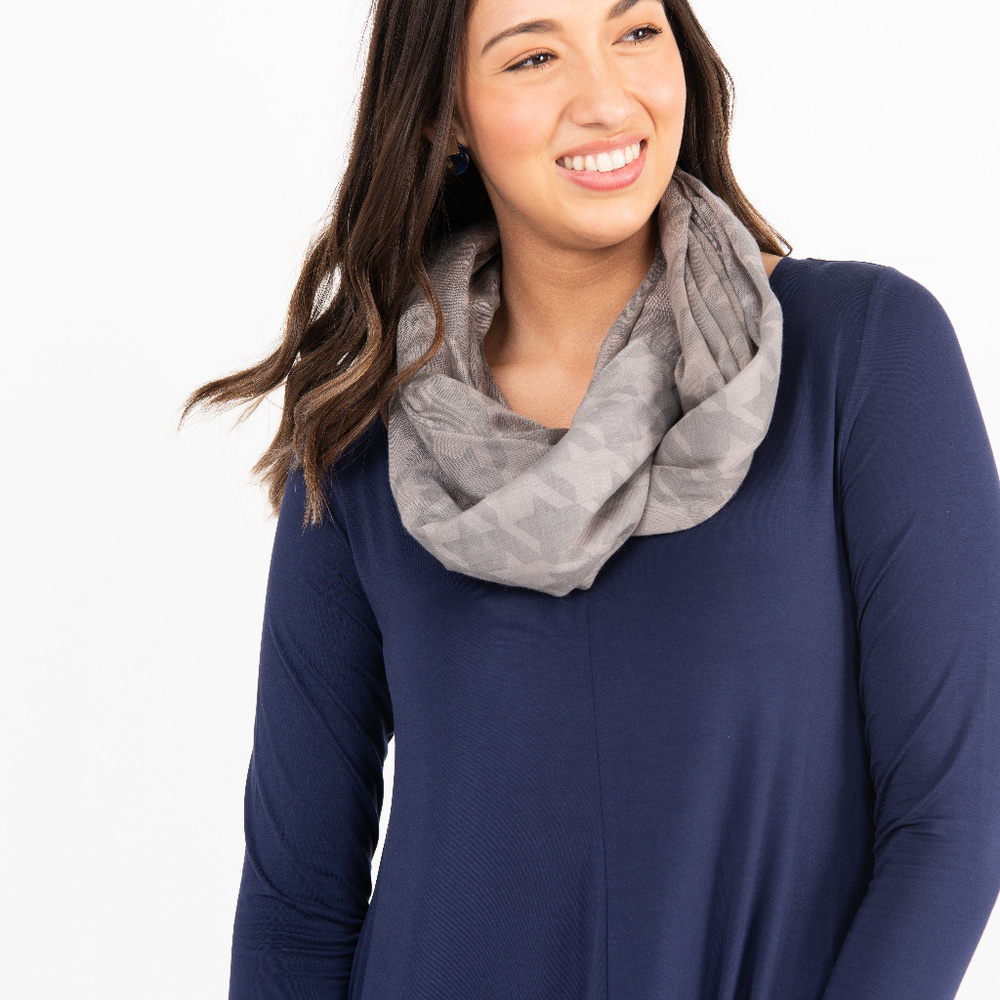 Everyday Scarf Houndstooth - Tonal Gray